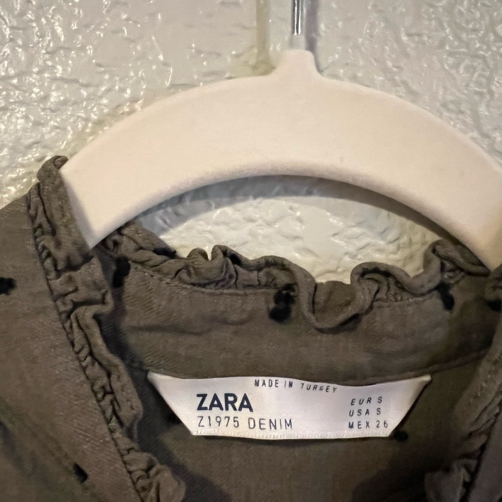 Zara Army Green Ruffled Top - Picture 5 of 5